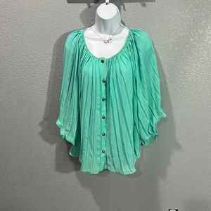 NWOT MM couture by miss me blouse